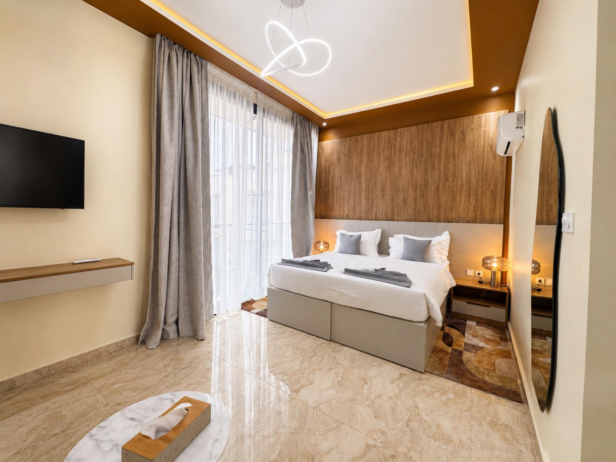 Suite Azur — chambre en bois chaud